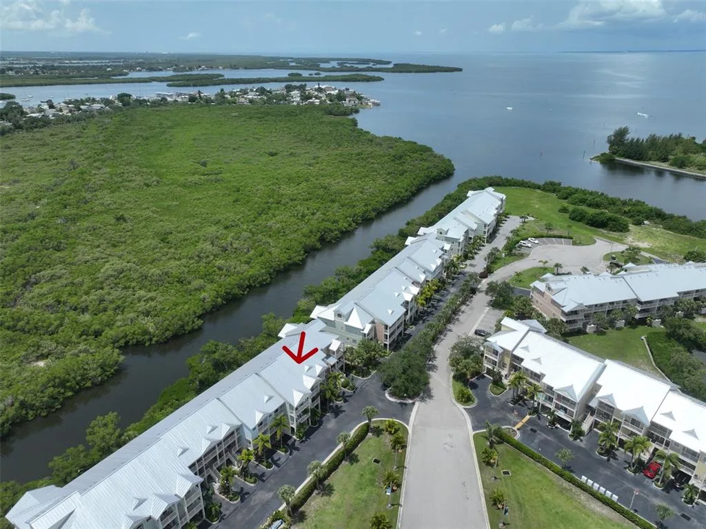 3226 MANGROVE POINT DRIVE, RUSKIN, FL 33570