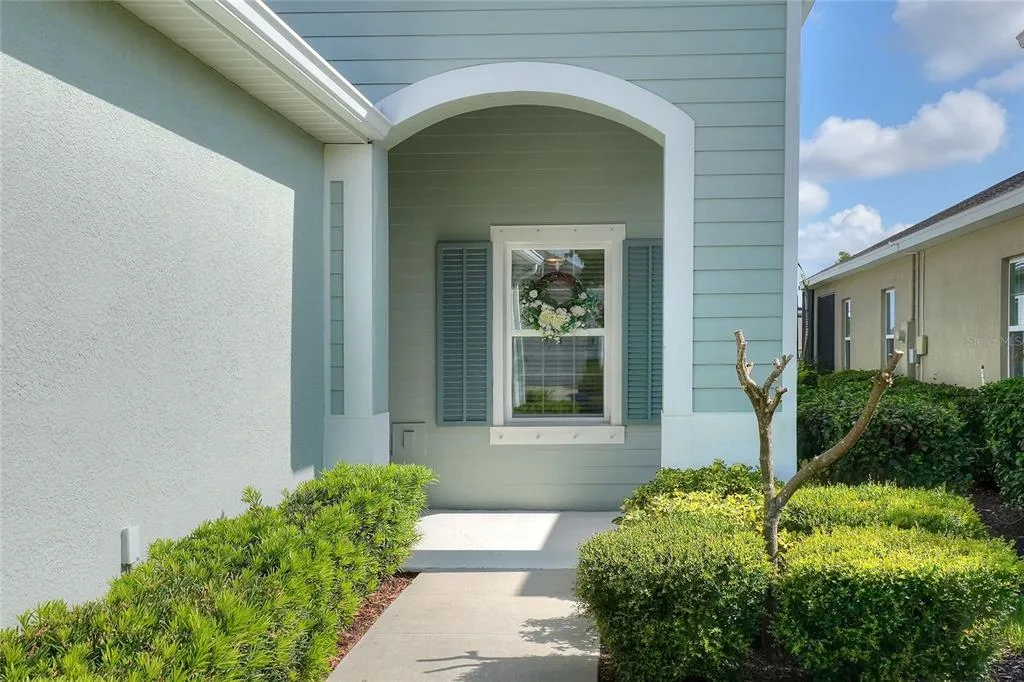 13529 CIRCA CROSSING DRIVE, LITHIA, FL 33547