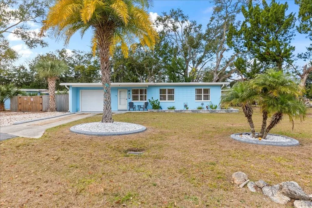 450 CARD AVENUE, HOLLY HILL, FL 32117