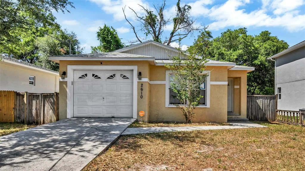 2610 E LAKE AVENUE, TAMPA, FL 33610