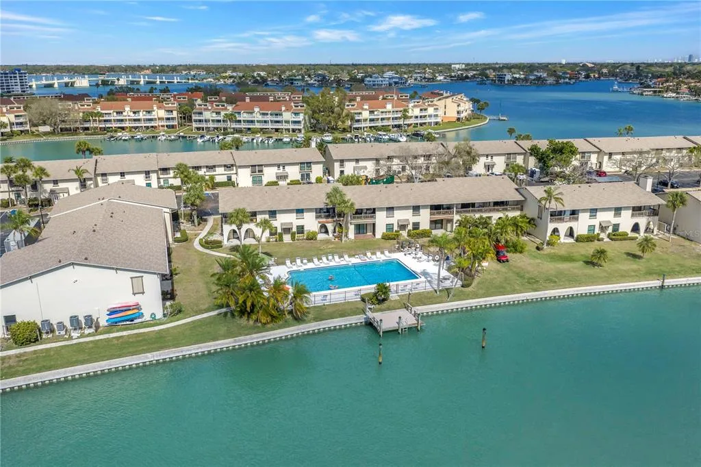 509 PLAZA SEVILLE COURT # 19, TREASURE ISLAND, FL 33706