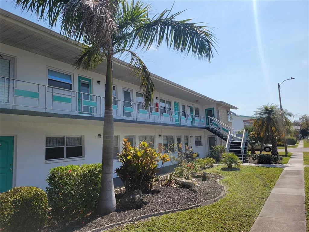 5945 21ST STREET N # 18, ST PETERSBURG, FL 33714
