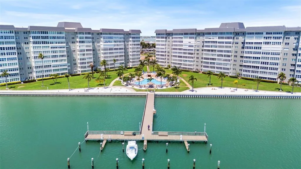5130 BRITTANY DRIVE S # 505, ST PETERSBURG, FL 33715