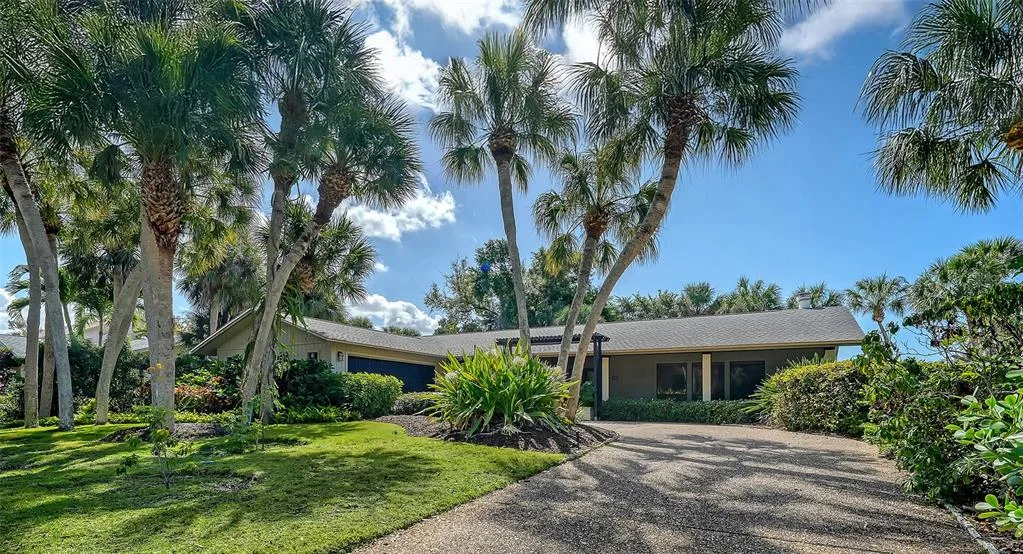 5345 SIESTA COURT, SARASOTA, FL 34242