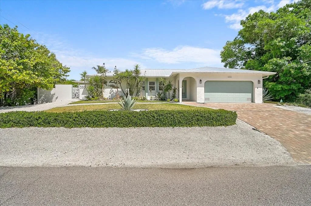 3515 LA PALOMA AVENUE, SARASOTA, FL 34242