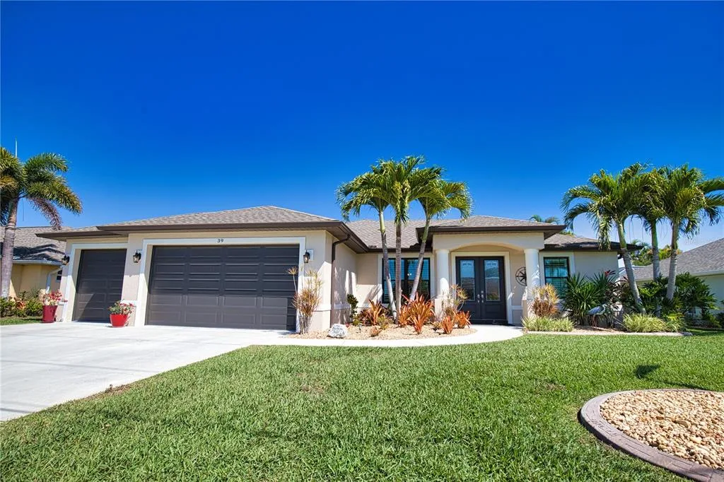 39 MEDALIST ROAD, ROTONDA WEST, FL 33947