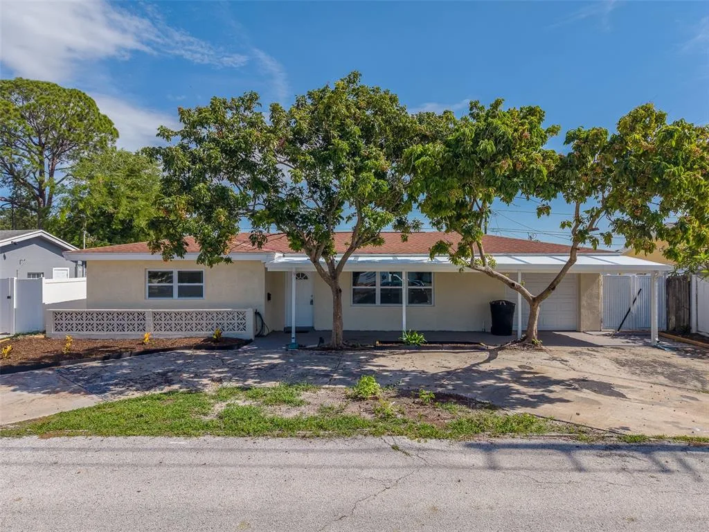5937 38TH AVENUE N, ST PETERSBURG, FL 33710