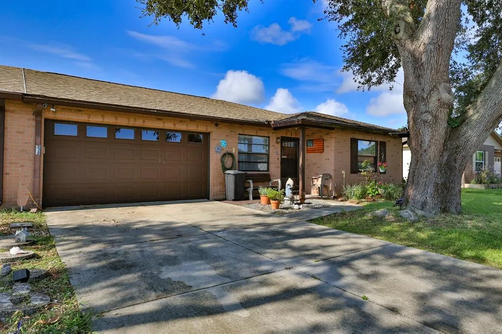 418 FALCON AVENUE, EDGEWATER, FL 32141