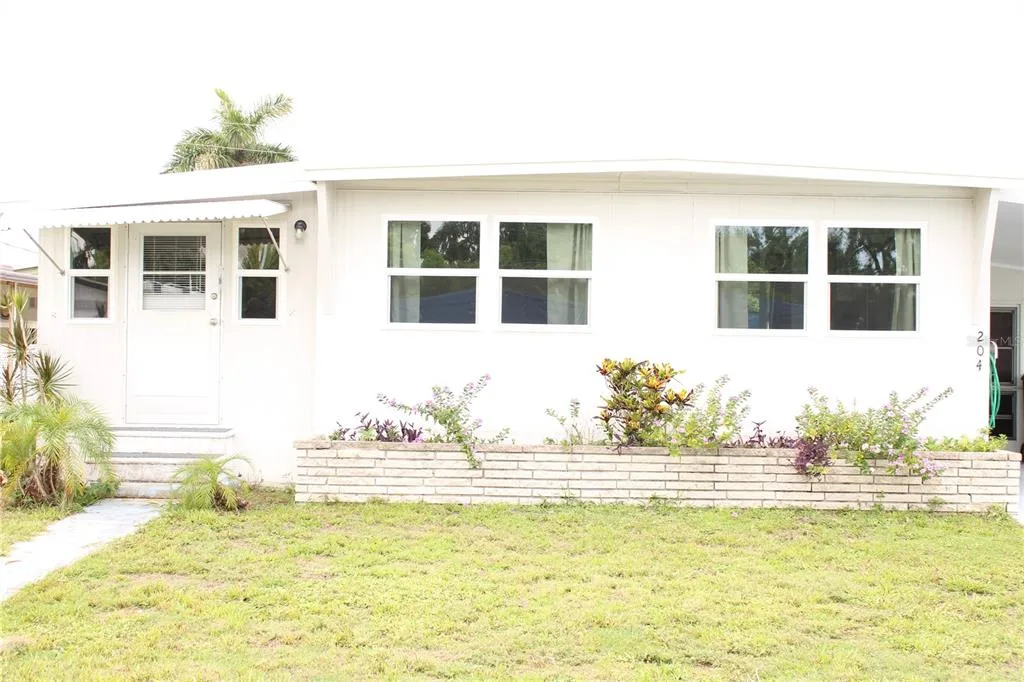 204 50TH AVENUE DRIVE W, BRADENTON, FL 34207