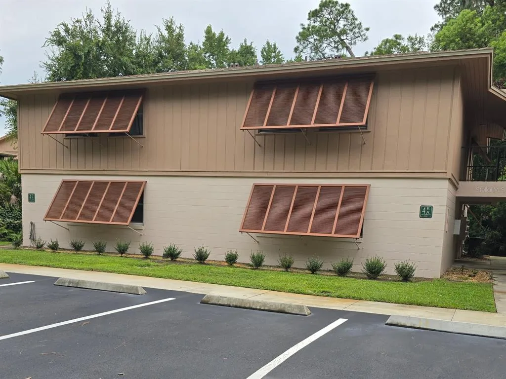 164 PERIMETER DRIVE # 4A, DELTONA, FL 32725