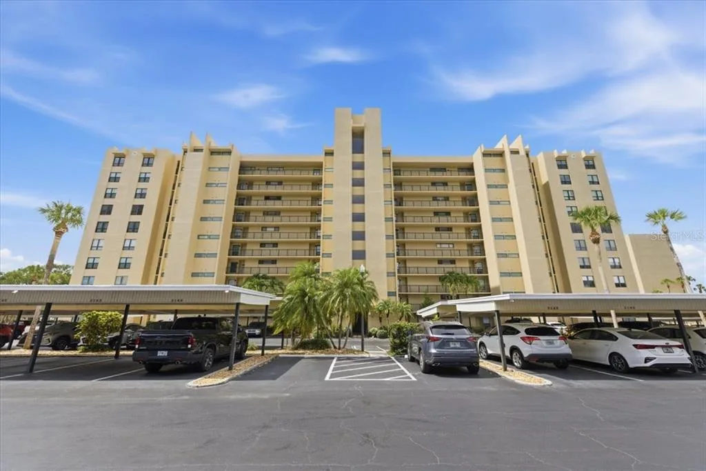 2621 COVE CAY DRIVE # 302, CLEARWATER, FL 33760