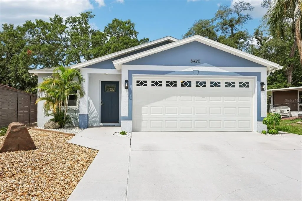 8420 N RIVER DUNE STREET, TAMPA, FL 33617