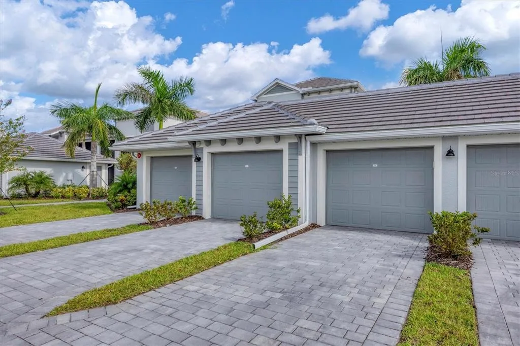 12390 WELLEN GOLF STREET # 106, VENICE, FL 34293
