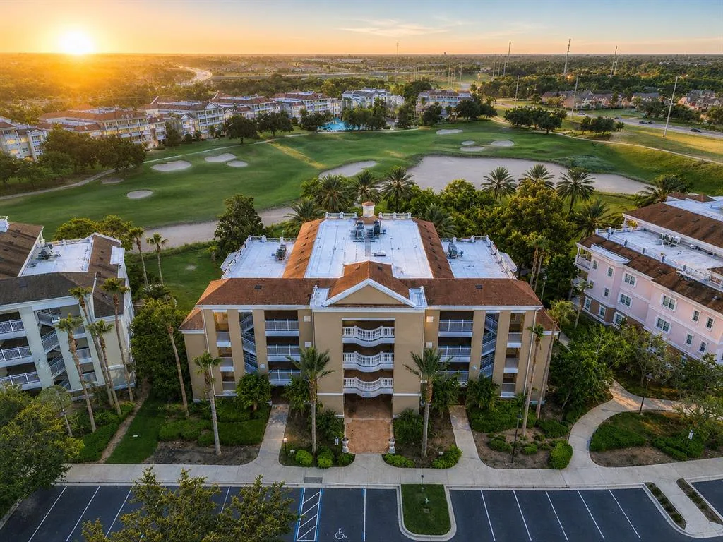 1106 SUNSET VIEW CIRCLE # 304, REUNION, FL 34747