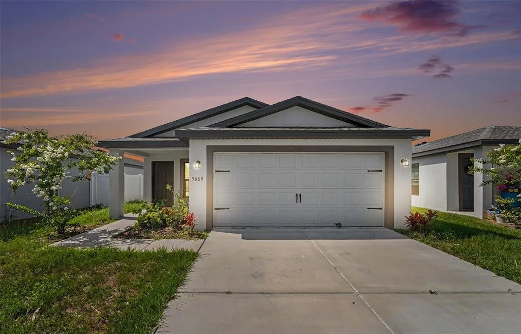 5669 FLOTILLA AVENUE, TAMPA, FL 33619