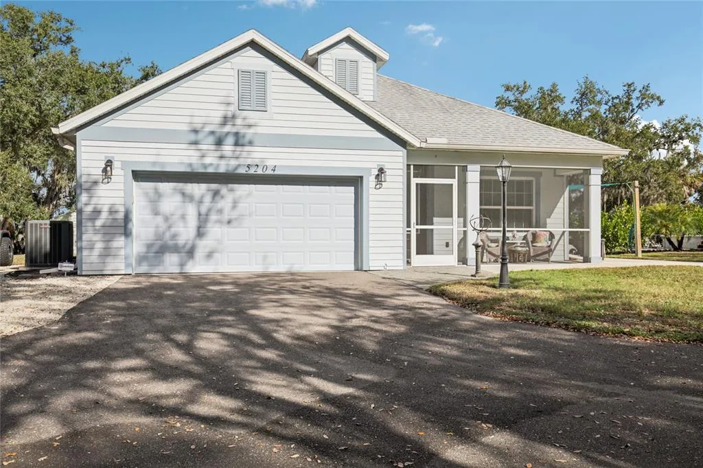 5204 69TH STREET E, PALMETTO, FL 34221