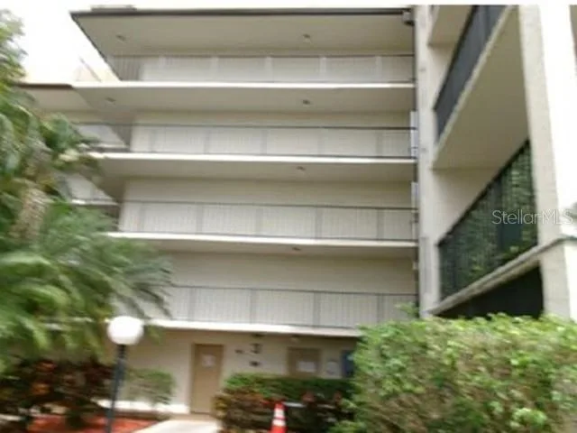 6190 WOODLANDS BOULEVARD # 309, TAMARAC, FL 33319