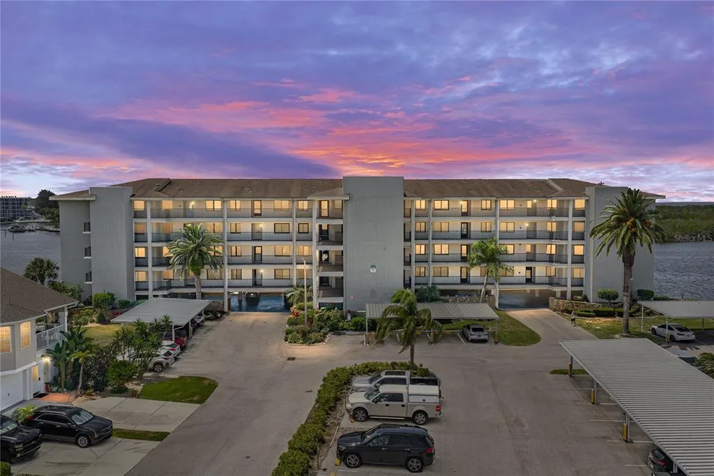 8150 BRENT STREET # 725, PORT RICHEY, FL 34668