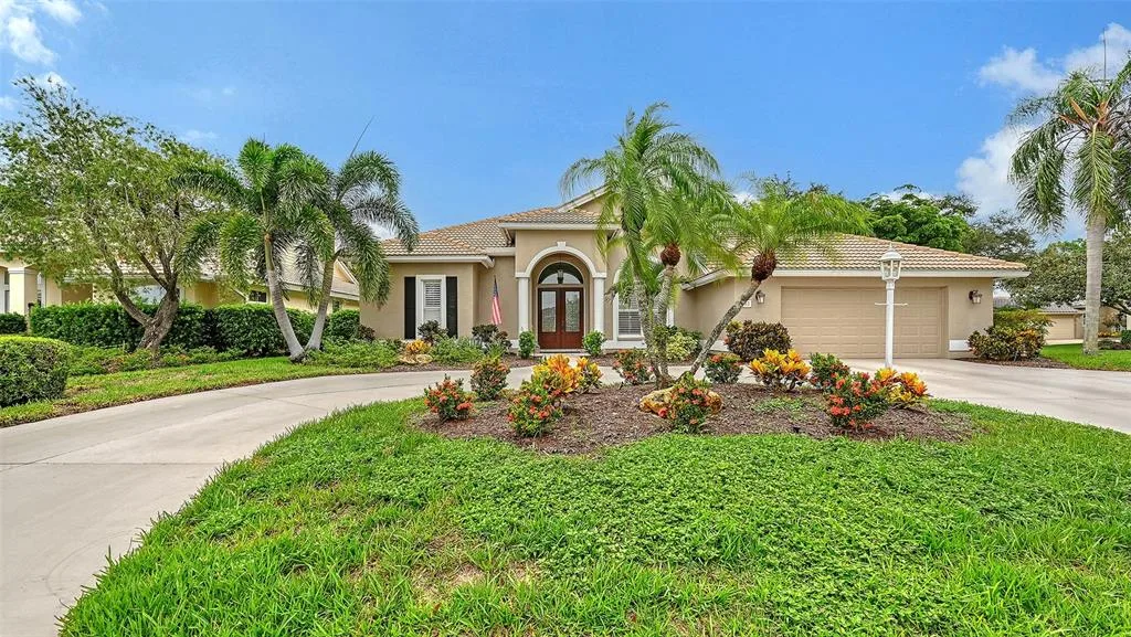 6682 SAINT JAMES CROSSING, UNIVERSITY PARK, FL 34201