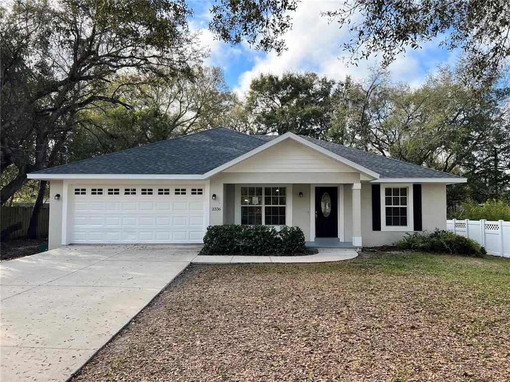 2336 W ORANGE ROAD, DELAND, FL 32724