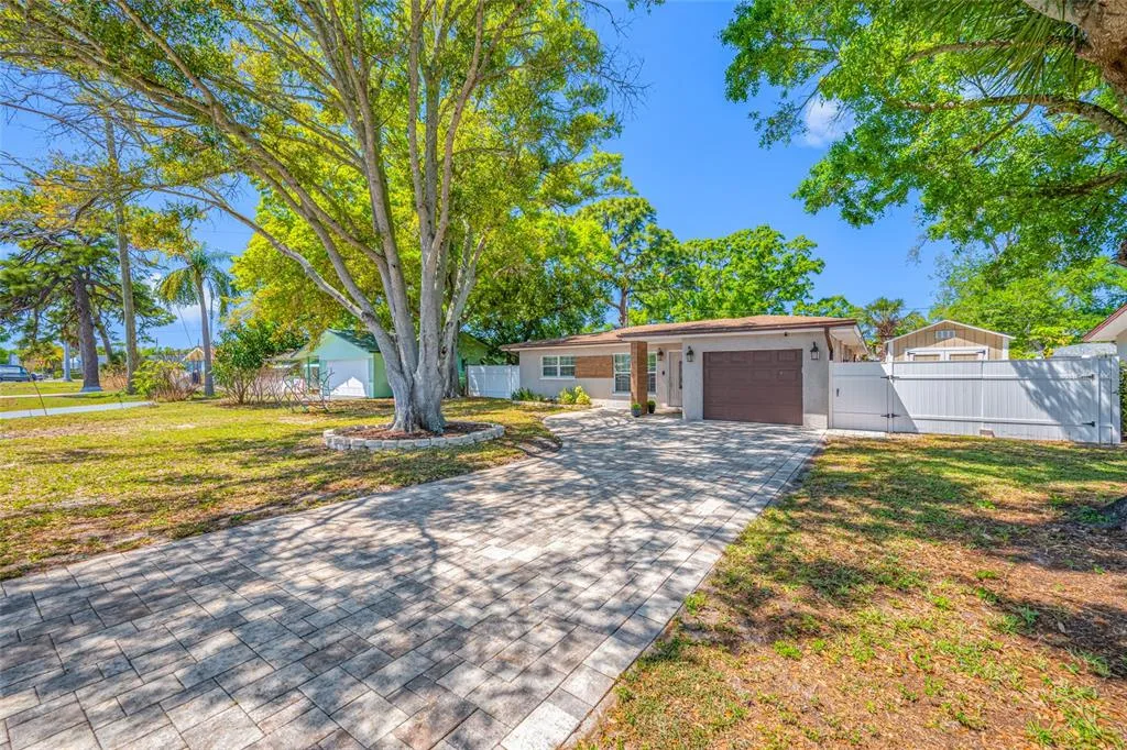 2212 NE COACHMAN ROAD, CLEARWATER, FL 33765