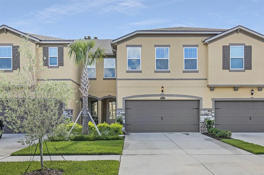 10232 NEWEL VALLEY LOOP, RIVERVIEW, FL 33569