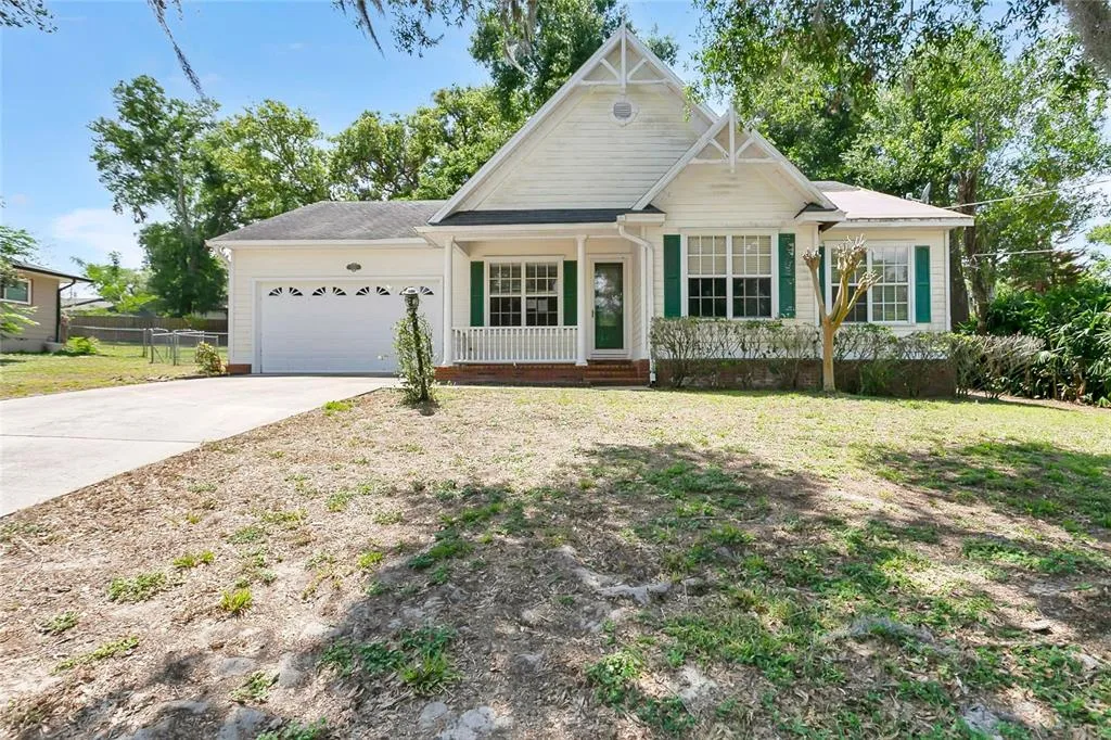 1311 HILLTOP DRIVE, MOUNT DORA, FL 32757