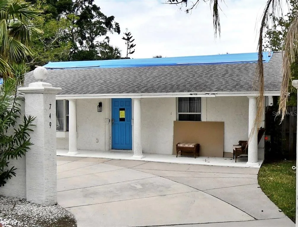 749 SIESTA DRIVE, SARASOTA, FL 34242