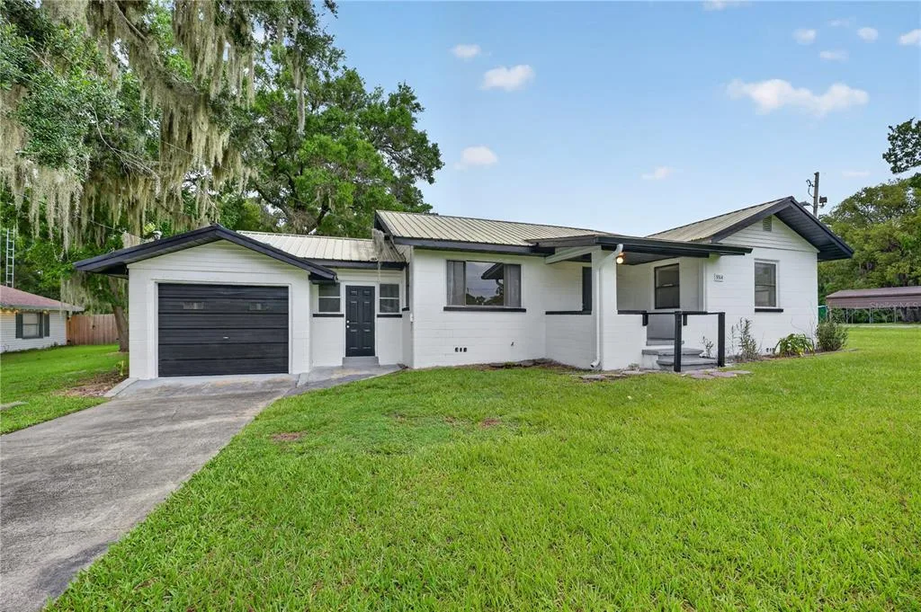 5514 SE HAMES ROAD, BELLEVIEW, FL 34420