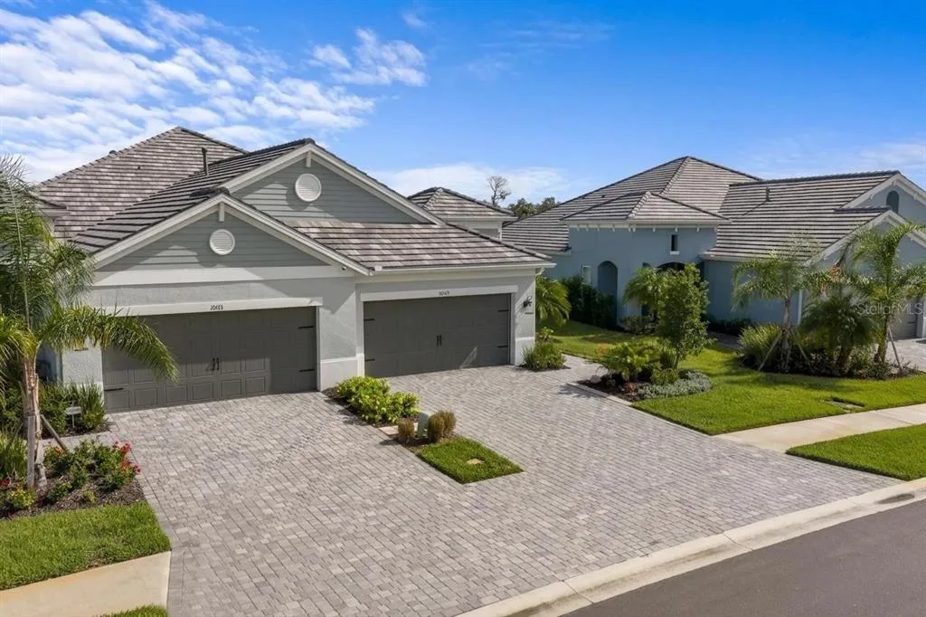 10169 LAKE WALES CIRCLE, SARASOTA, FL 34241