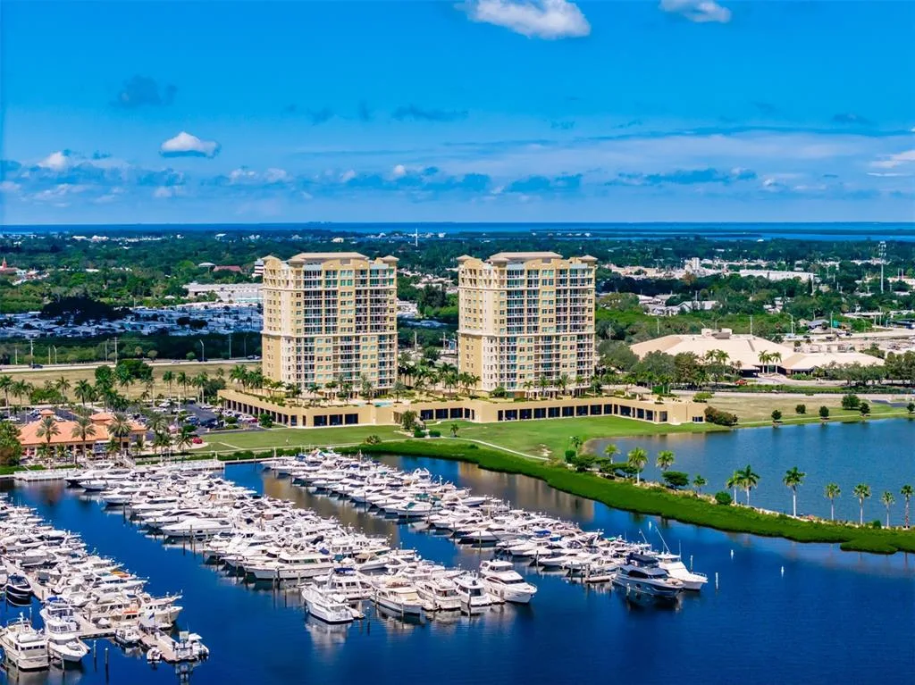 130 RIVIERA DUNES WAY # 802, PALMETTO, FL 34221