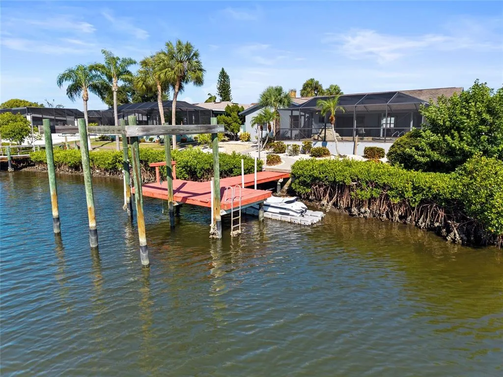 921 BIRDIE WAY, APOLLO BEACH, FL 33572