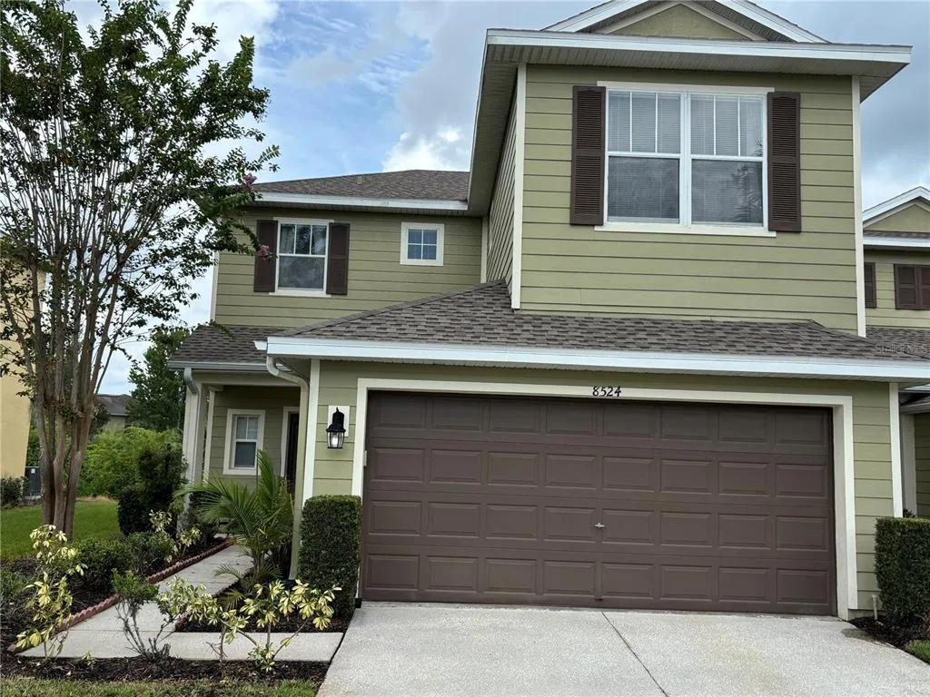 8524 SANDPIPER RIDGE AVENUE, TAMPA, FL 33647