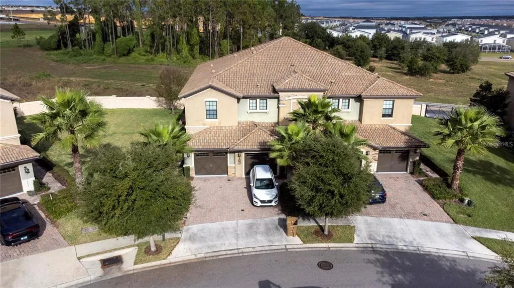 1225 LONG COVE LOOP # 1225, DAVENPORT, FL 33896