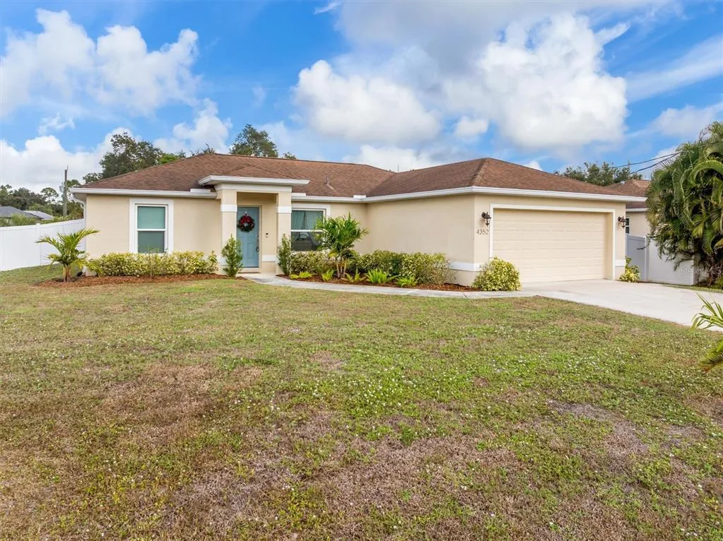 4352 ADELAIDE AVENUE, NORTH PORT, FL 34288