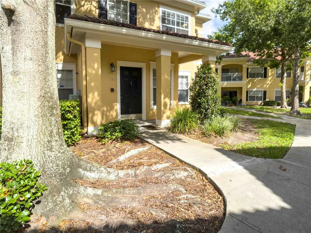 2226 ARBOR LAKES CIRCLE, SANFORD, FL 32771