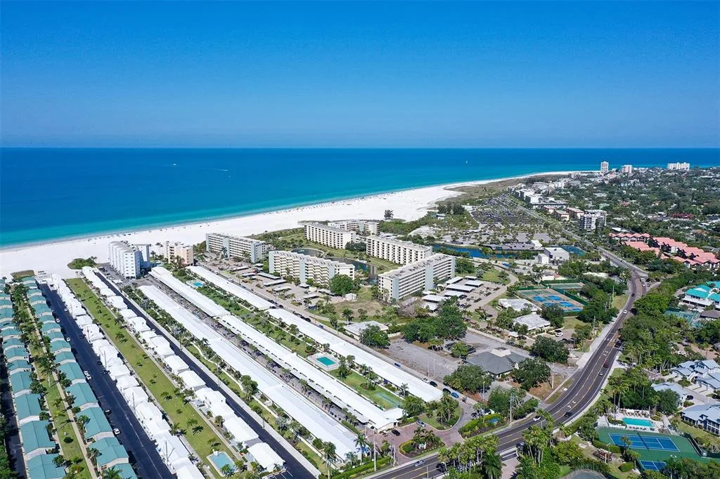 5830 MIDNIGHT PASS ROAD # 32, SARASOTA, FL 34242