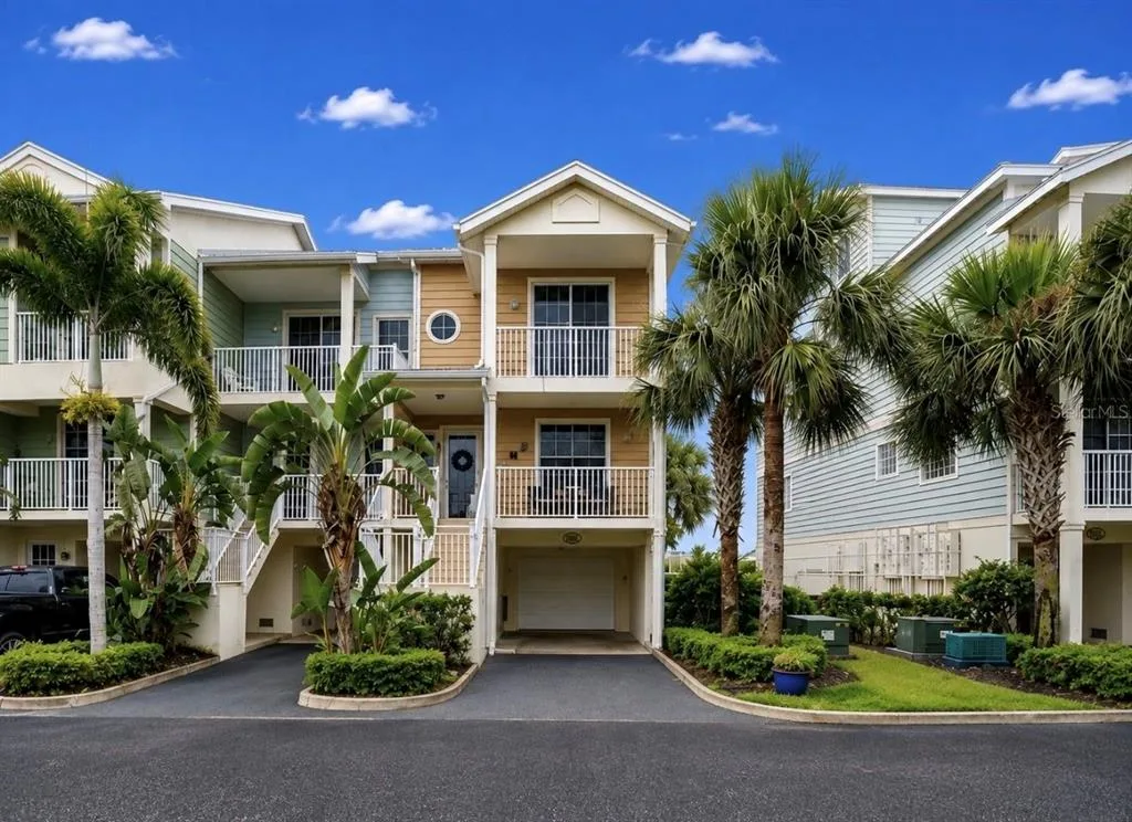 3228 MANGROVE POINT DRIVE, RUSKIN, FL 33570