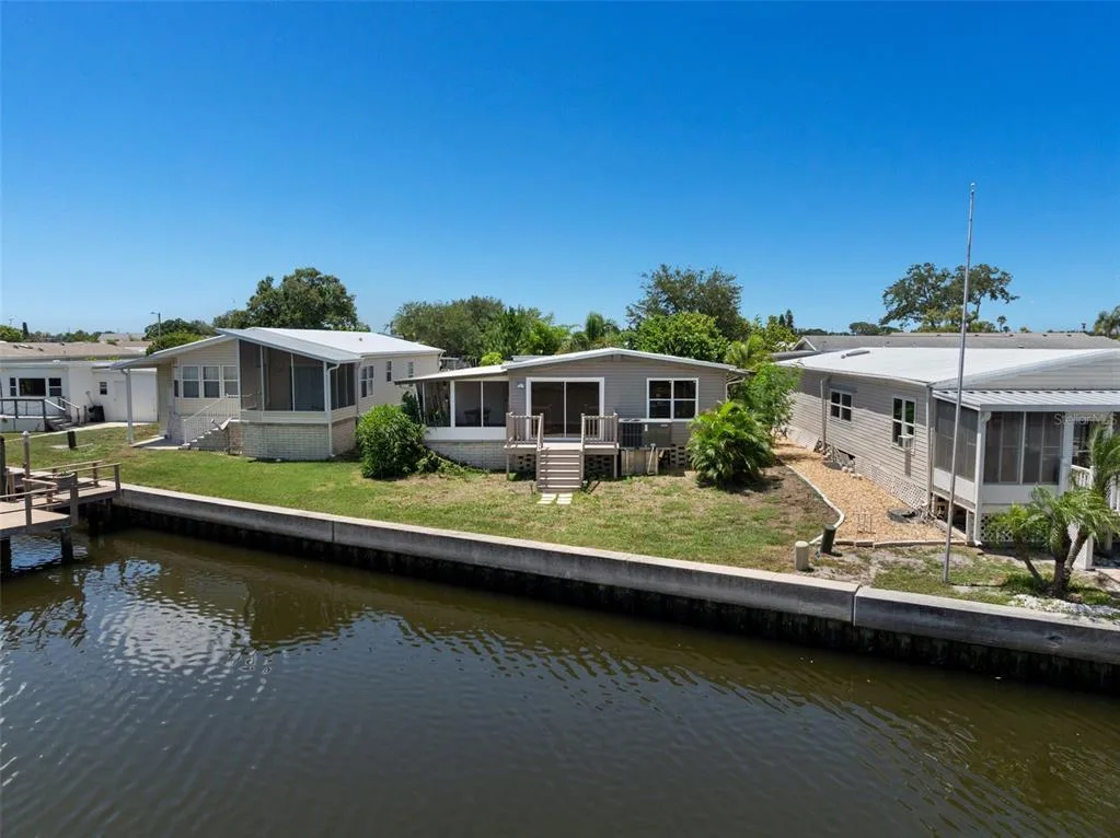 460 MOUNT OAK AVENUE NE # 745, ST PETERSBURG, FL 33702