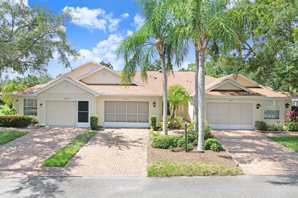 2418 NEW HAVEN CIRCLE # 83, SUN CITY CENTER, FL 33573