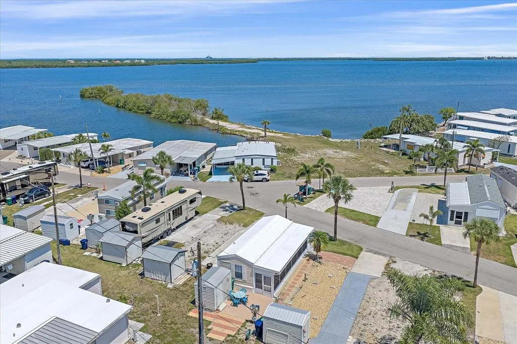 58 MONTEGO DRIVE, PALMETTO, FL 34221