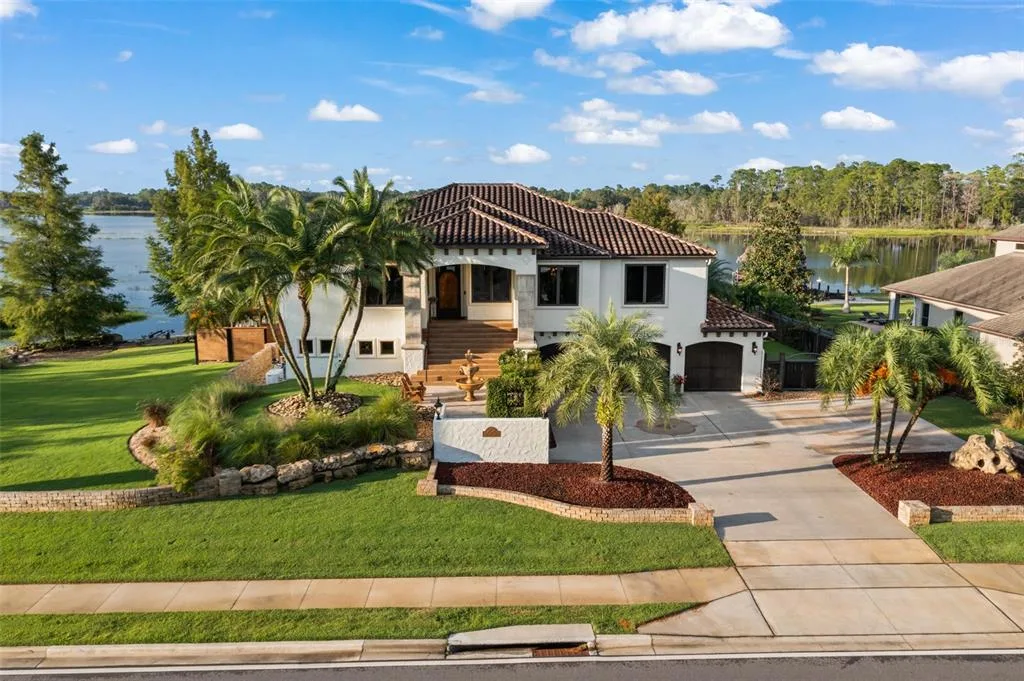 2624 HOWLAND BOULEVARD, DELTONA, FL 32738