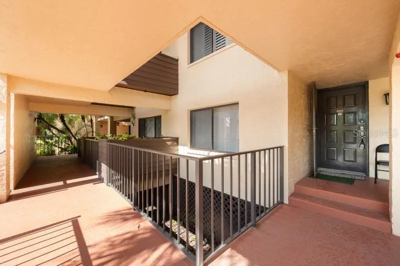 1060 PINELLAS BAYWAY S # 103, ST PETERSBURG, FL 33715