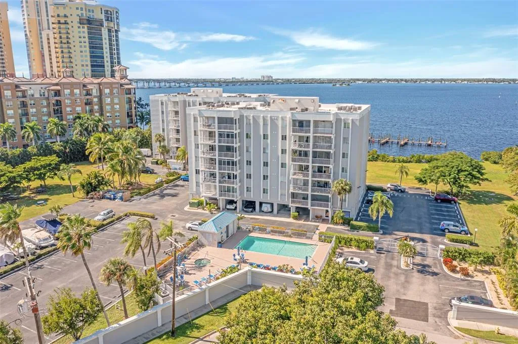 2875 PALM BEACH BOULEVARD # 205, FORT MYERS, FL 33916