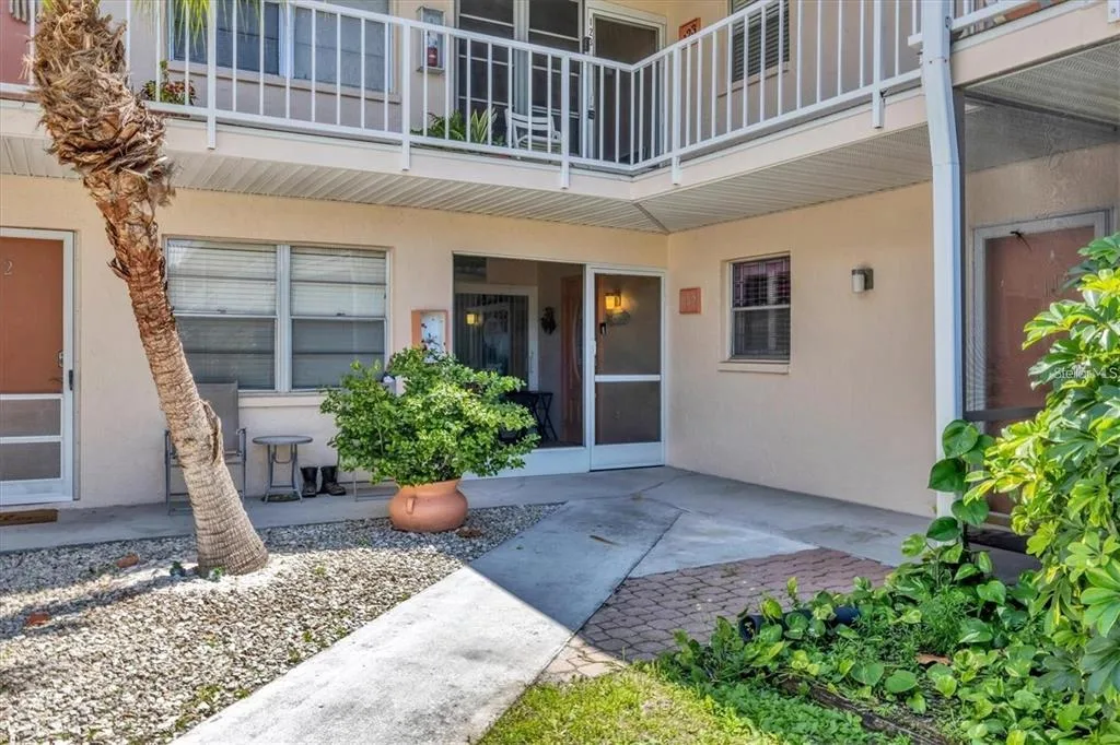 460 BASE AVENUE E # 113, VENICE, FL 34285