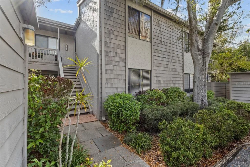1633 BOATHOUSE CIRCLE # 232, SARASOTA, FL 34231