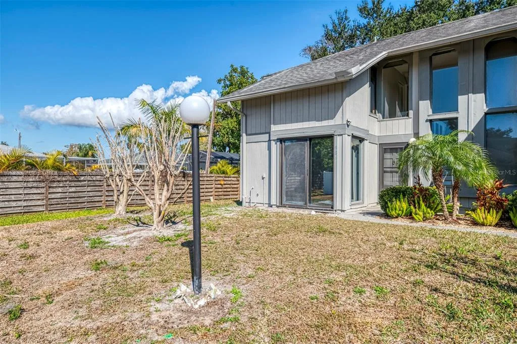 984 N BENEVA ROAD # T7, SARASOTA, FL 34232
