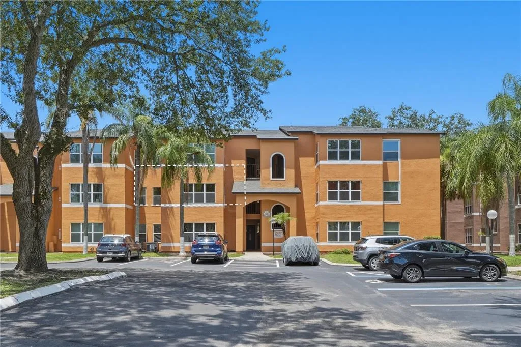 4532 COMMANDER DRIVE # 2121, ORLANDO, FL 32822