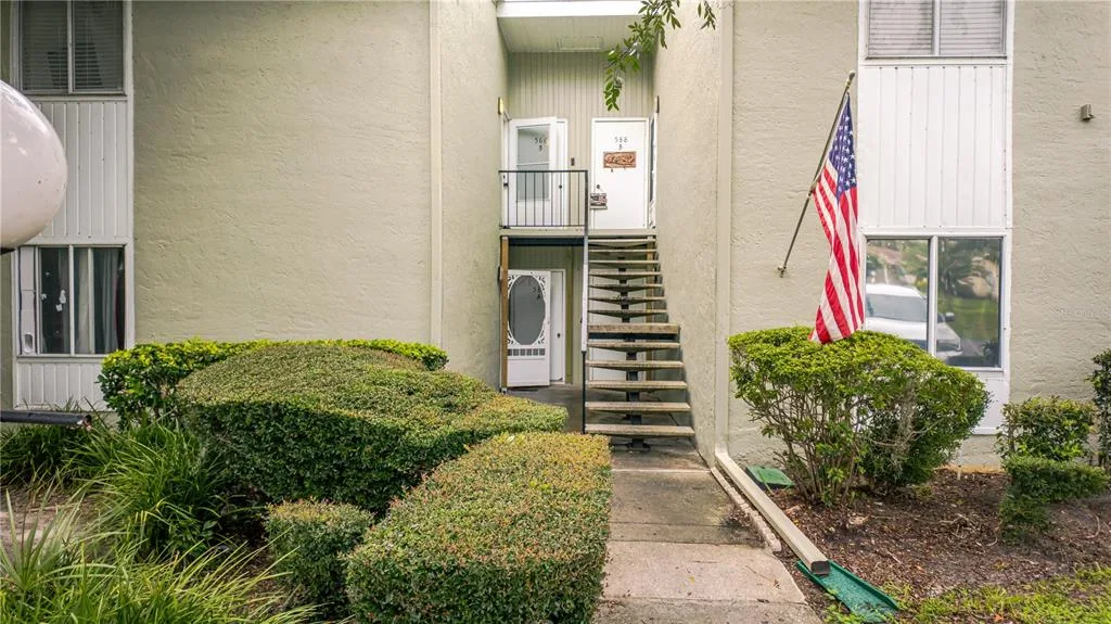 588 BAHIA CIRCLE # A, OCALA, FL 34472
