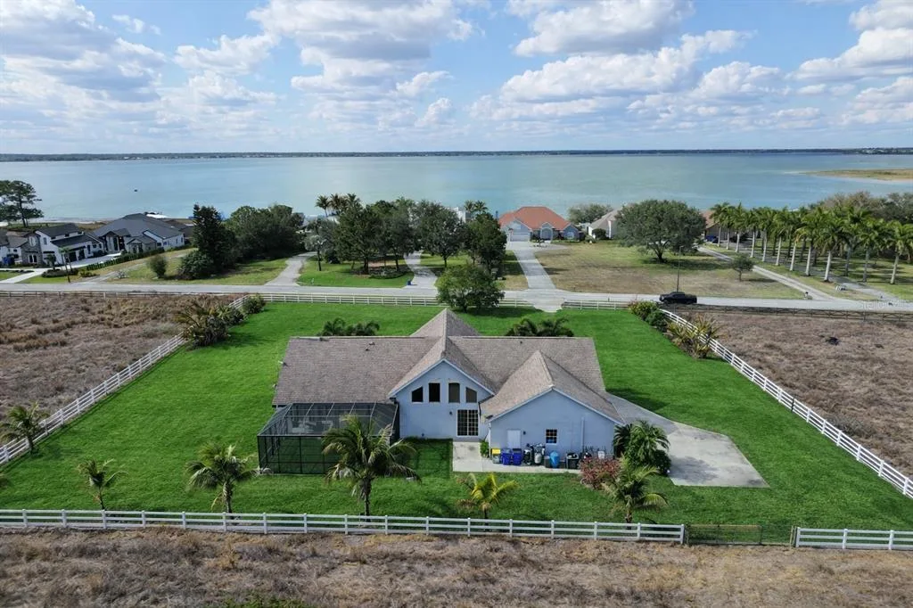186 S BEAR POINTE DRIVE, LAKE PLACID, FL 33852